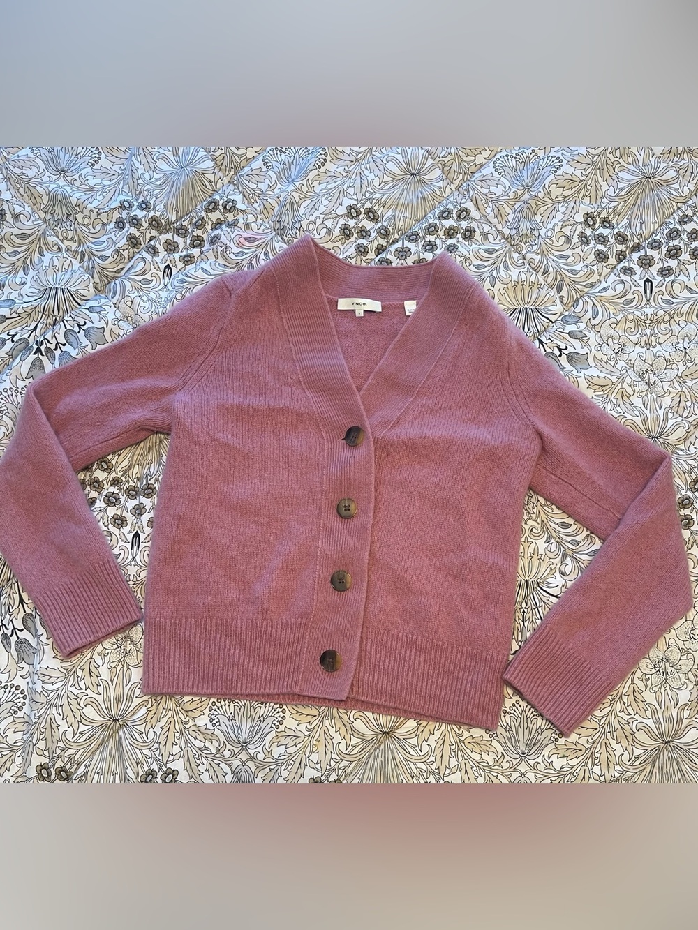 Vince dusty mauve V-neck button-front cardigan